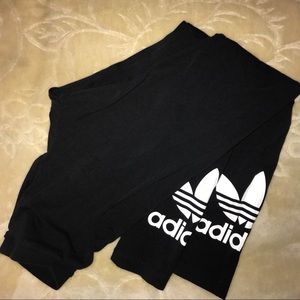 Adidas size small leggings!! Never worn